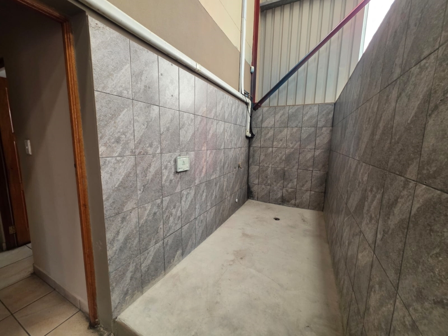 To Let Commercial Property for Rent in Vaalpark Free State